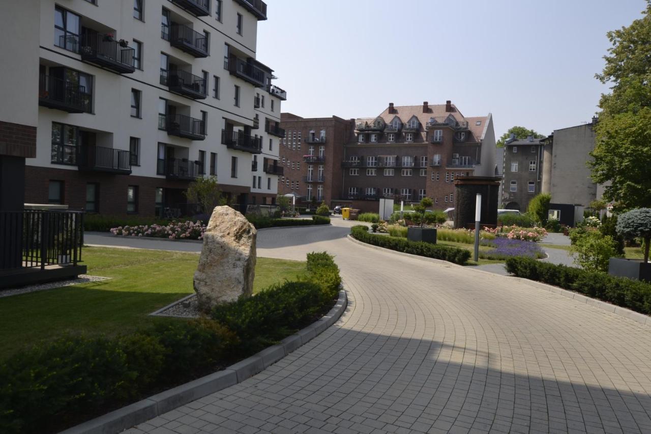 Apartament Diamentowy Z Garazem -Centrum Gliwic Gliwice Bagian luar foto
